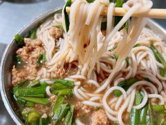 -正宗杨记普洱酸醋米线(总店)