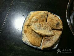 -乐山食古香跷脚牛肉