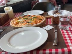 -自然食集西餐厅(泰晤士小镇店)