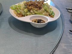 -海派美食·家宴海鲜青岛菜·石锅鲽鱼头(东方城店)