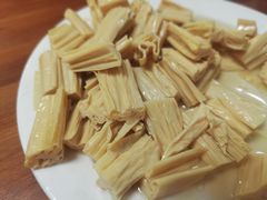 -宝瑞门钉肉饼店