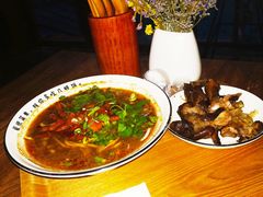 -每碗面馆(新鸿安大厦店)