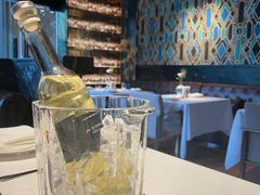 -Mogul Eatery·大亨餐酒馆