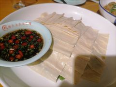 -国庆鱼头鱼尾馆(盛世华庭店)