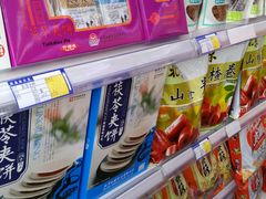 零售区-桂香村(护国寺店)