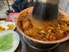 -超越炭火牛蛙火锅鸡(河东店)