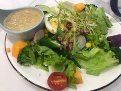 -丽莎沙拉轻食餐厅(国贸店)