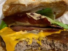 安格斯厚牛培根堡-麦当劳(开源大道东荟城DT店)