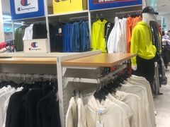 -BIGOFFS 超级折扣(仁恒伊势丹店)