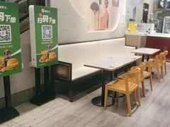 -德克士(前门店)
