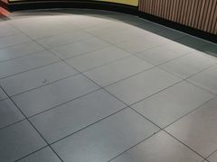 -麦当劳(中唱大厦店)