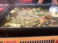 -令狐冲烤鱼·烧菜馆(达明店)