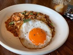 -ROAST coffee & eatery