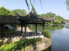 -绍兴东湖风景区