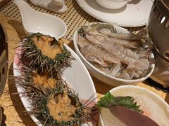 -雍和会海鲜姿造自助(湖东路店)