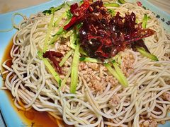 -早酒肖汉老味拌面