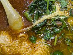 -金杨拉面王小吃面馆·牛三宝面·红烧牛肉粉