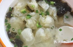 Two-Headed Pig Oil Small Wontons