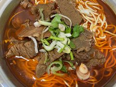 -薛记襄阳香辣牛肉面(平安路店)