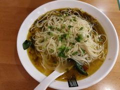 -重庆小面·抄手(解放碑好吃街店)