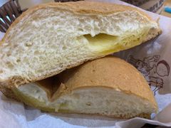 劳顶笨面包-劳顶笨咖啡(益华广场店)