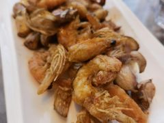 -大连星海皇冠假日酒店