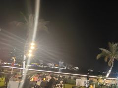 -JW万豪厨房餐厅·滨海草坪烧烤·海鲜·海景(三亚绿发山海天JW万豪酒店)