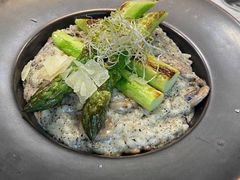 芦笋黑松露野菌忌廉汁意大利饭-青花亭 Aobana HK