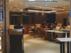 门面-至潮餐厅精致粤菜·活鲈鱼·走地鸡(珠江新城店)