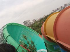 -欢乐水魔方水世界