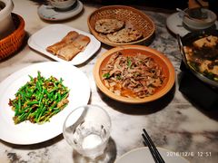 -梁家大院•农家菜(昆山会展中心店)