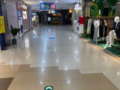 -家乐福(古北店)