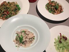 辣椒干毛鱼-山里亲戚(淞虹路店)