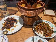 -一坐一忘云南菜(嘉里中心店)