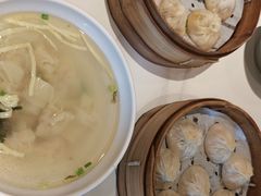 -馋三尺蟹粉小笼(人民广场店)