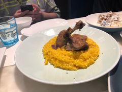 -港丽餐厅(高德置地店)