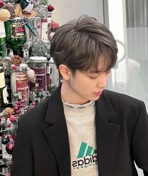 -川和潮人