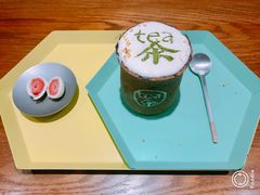 手工奶盖茶-茶是一枝花泡茶店