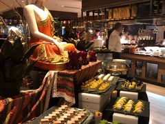 自助取餐区-OPEN開全日自助餐厅·牛肉火锅·海鲜(佛山希尔顿酒店)