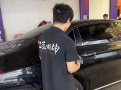 -鲨鱼皮汽车凹陷玻璃修复(静安店)