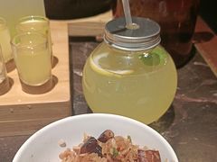 香菇腊味煲仔饭-汤城小厨•粤菜•靓汤(苏州街店)