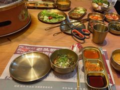 -闻老头·菊花炭烤肉(D11店)