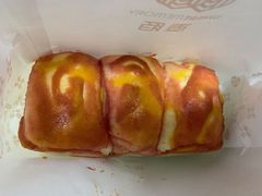 芋泥蛋黄流心吐司-麦陌(正弘城店)