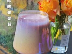 草莓酸奶奶昔-DOS道肆(恒通国际创新园集装箱店)