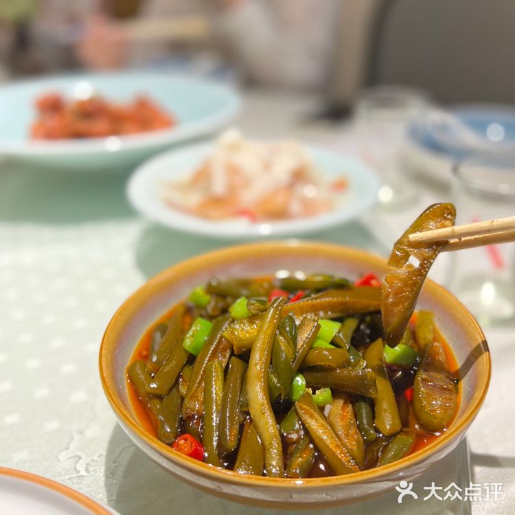 好几位朋友推荐的「福州南煎肝」连配菜都好吃！