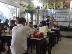 -老西白点心店