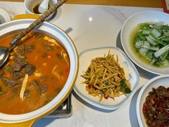 -饭橘汉江码头·乡野土菜馆(静安路店)