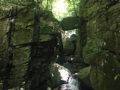 -藏龙百瀑风景区