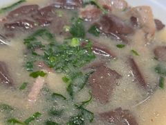 -龙悦湾酒家·八阵鱼生·渔人码头店