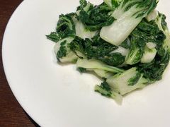 -湖畔鲁菜·二十年老字号餐厅(大明湖店)